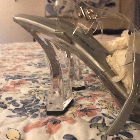 Toe Ropes sandals - Picture 2 of 9